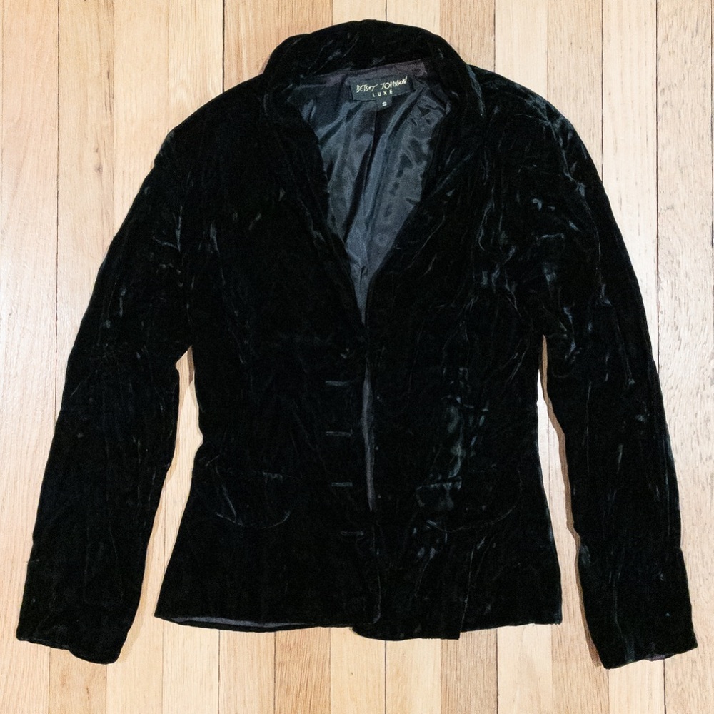 💋 Betsey Johnson Luxe Black Crushed Velvet Blazer Vintage 90’s 🖤